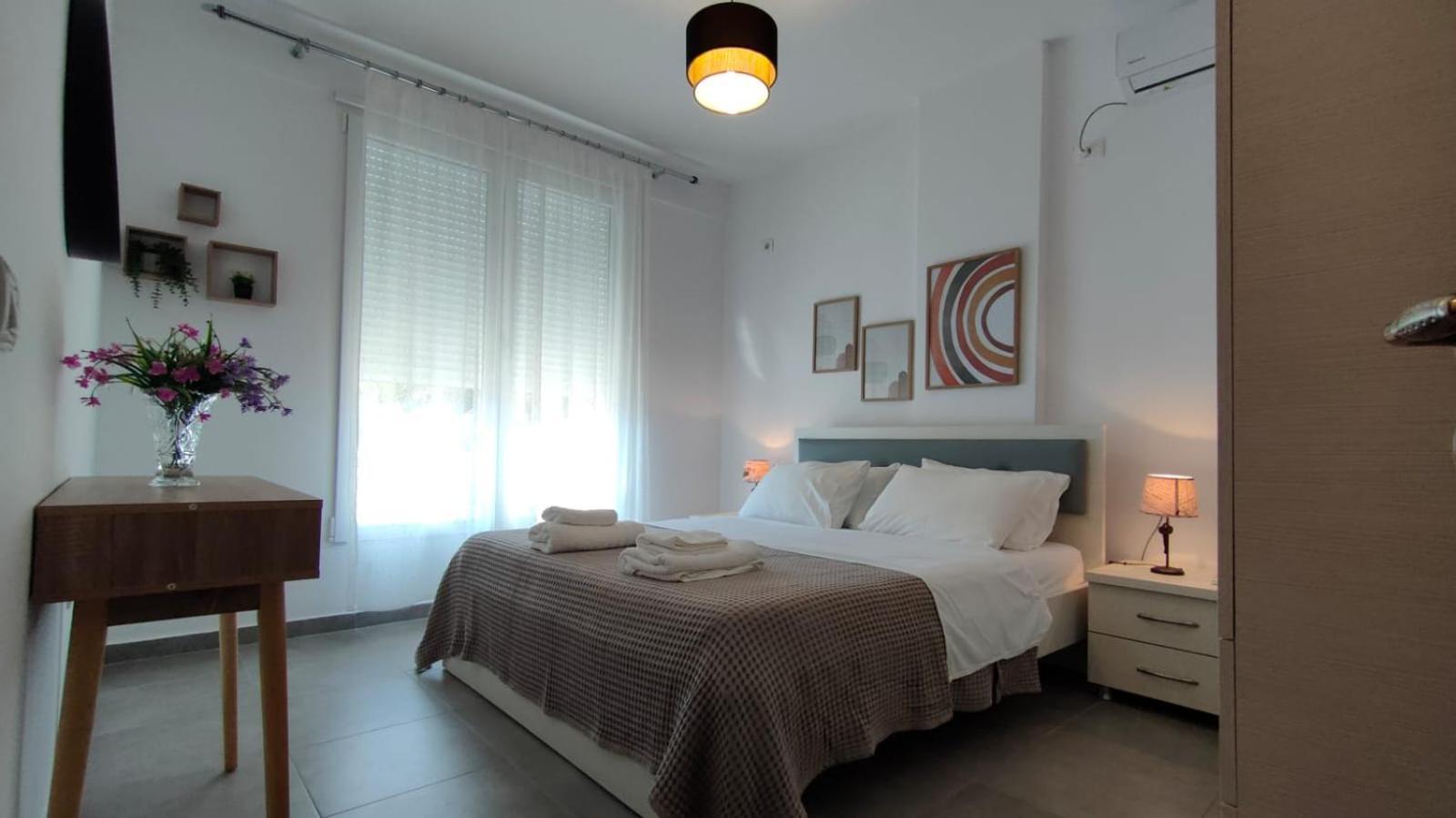 Tropicana Apartments Dhërmi Quarto foto